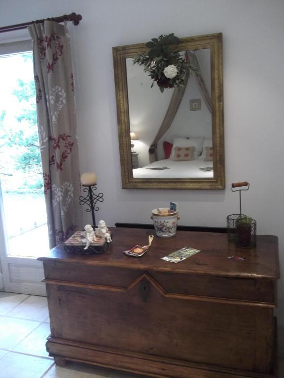 La Bastide Du Vallon Guest House Saumane-de-Vaucluse Room photo