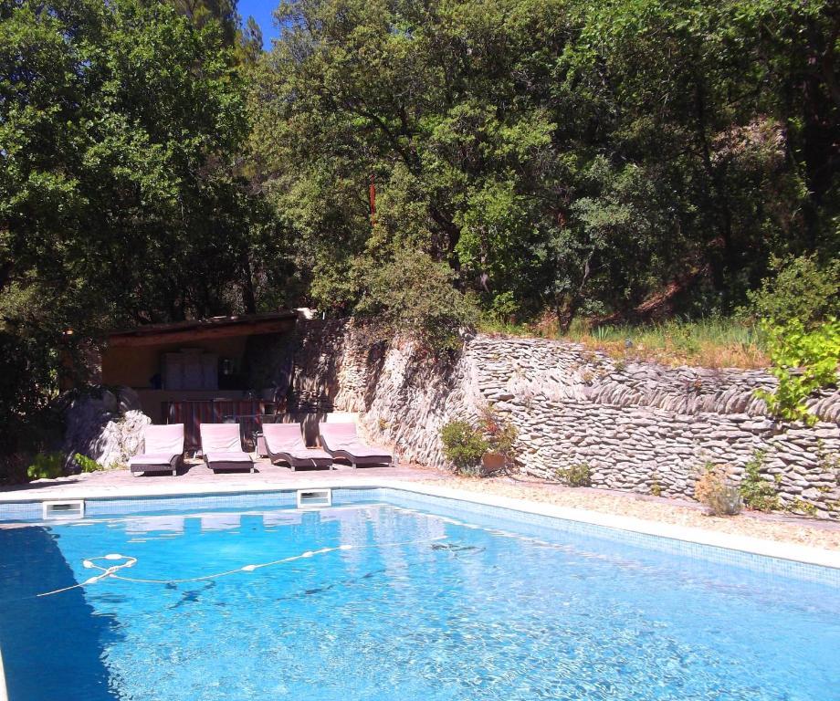 La Bastide Du Vallon Guest House Saumane-de-Vaucluse Exterior photo