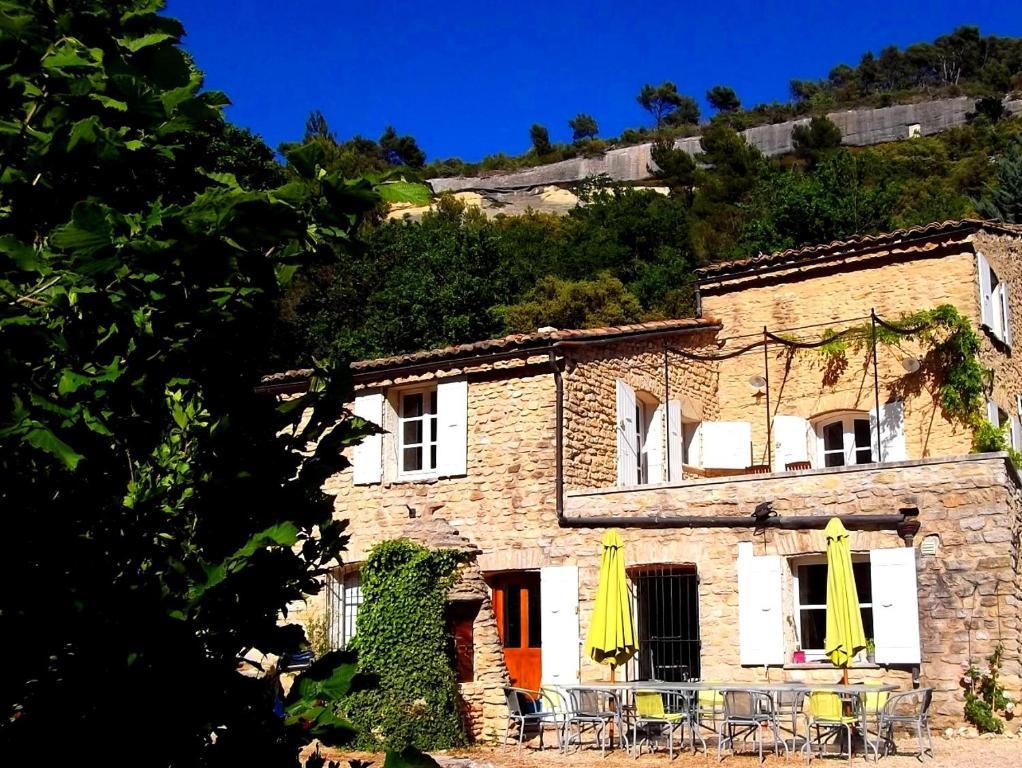 La Bastide Du Vallon Guest House Saumane-de-Vaucluse Exterior photo